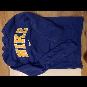 BLUE NIKE SWEATSHIRT